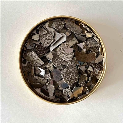 Elektrolytické kovové vločky mangánu